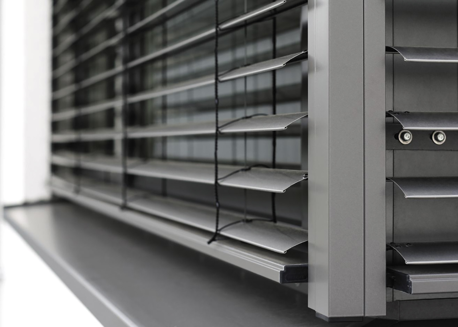 Raffstore-Lamellen im Detail
