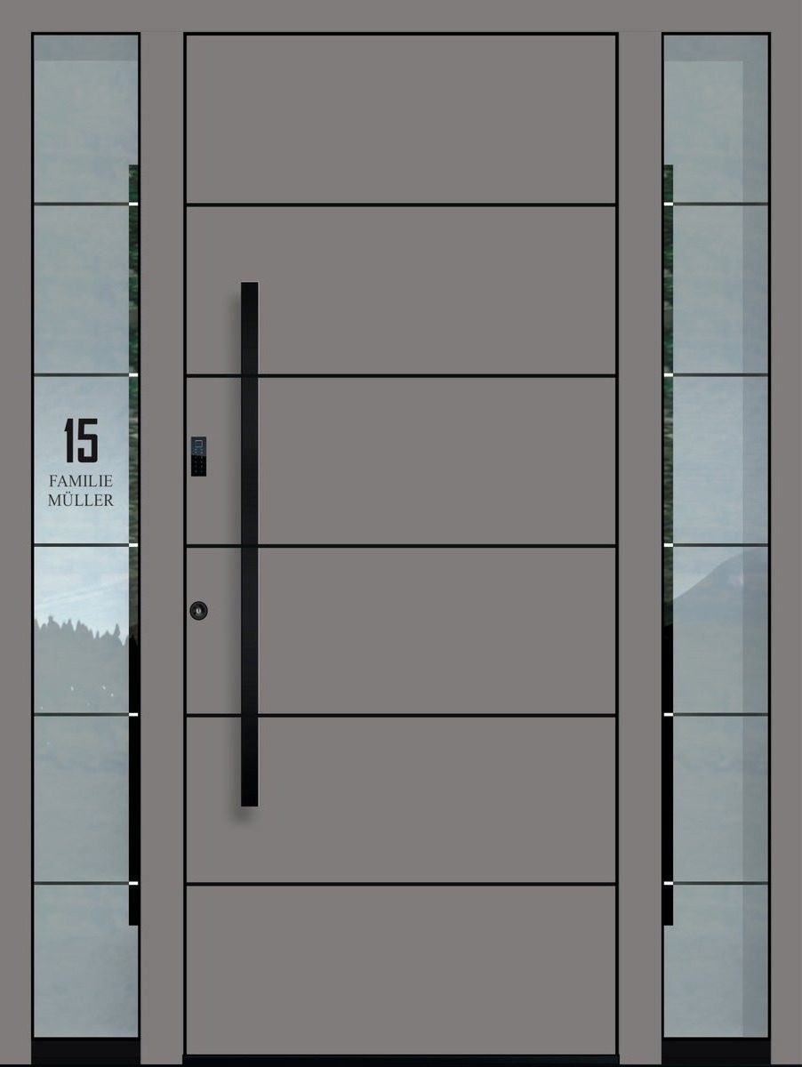 Aluminium-Haustür mit schmalem Lichtausschnitt